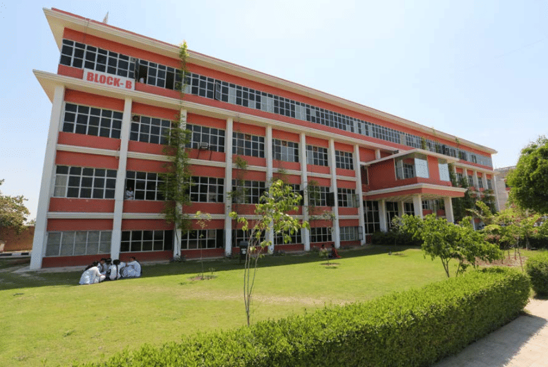 Baba Farid College of Management and Technology Bathinda Campus Life photo 17